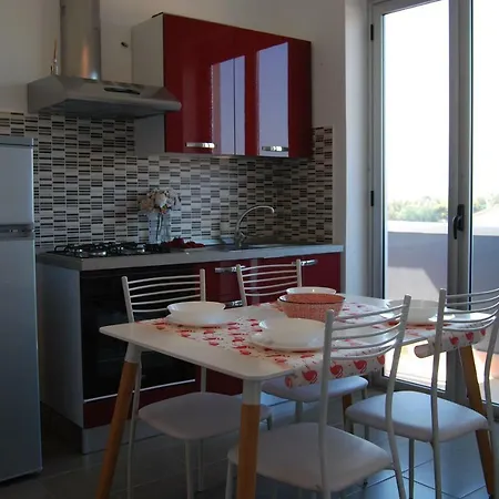 Crisvan Apartment